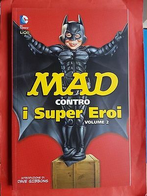 MAD-CONTRO-I-SUPEREROI-n-2-CON-BATMAN-E-SUPERMAN-ADAM-WEST-VOLUME-RW-LION-NUOV-142124770924