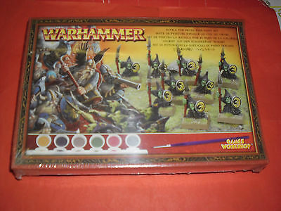 WARHAMMER-set-di-pittura-battaglia-di-passo-teschio-ed-10-miniature-sigilato-162120804386